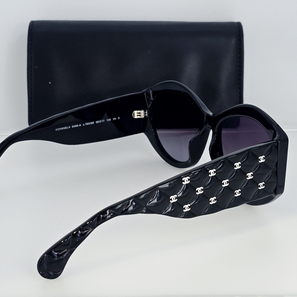 CHANEL Black Designer Sunglasses  Glasses : Grey.Ref. CH5486 C760/S6 56-… - Picture 6 of 16